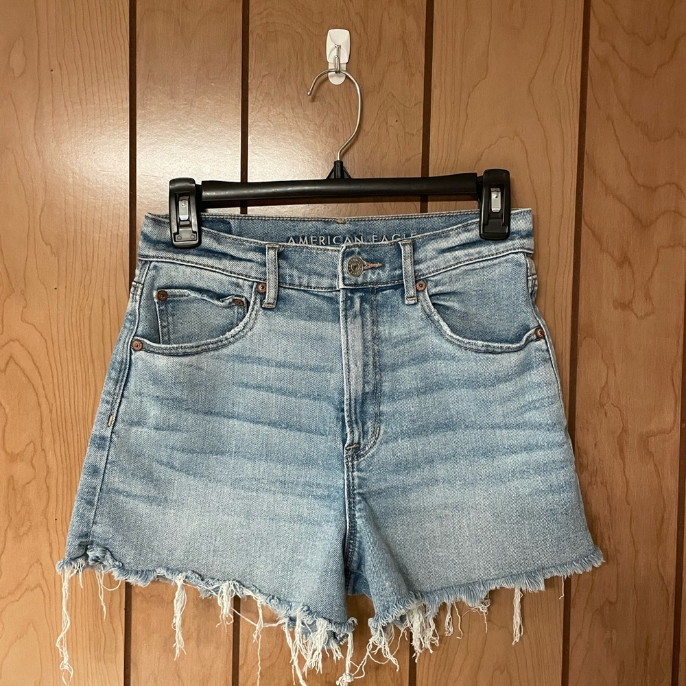 American Eagle Outfitters Women's Blue Denim Shorts